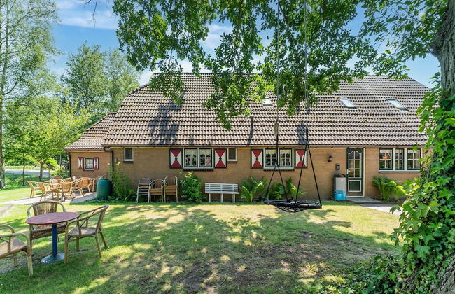 Attractive Farmhouse in Giethoorn With Garden - Photo 68