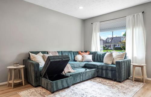 Beautiful Ranch with Outdoor Patio and Room for 6 - Photo 39