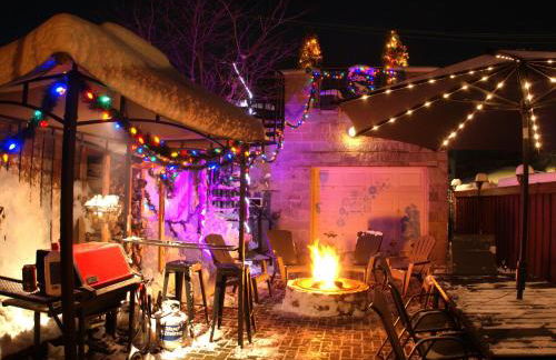 The Banksy-Free Parking -4 bedroom w King bed- Firepit Rooftop near United Center - Foto 53