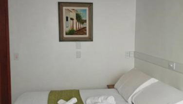 Studio Mobiliado-Quintal - Ar Cond - Ótima Localização - Foto 3