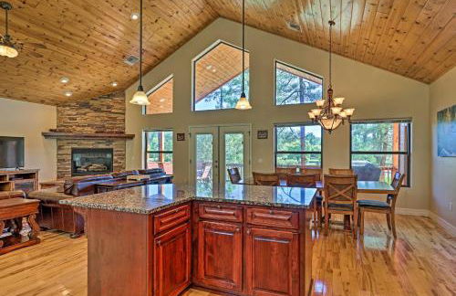 Serene Lakeside Cabin with Decks and Edler Lake Views! - Foto 10