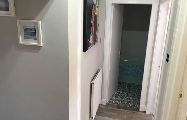 Lovely 2- Bed Apartment in Hawick - Foto 16