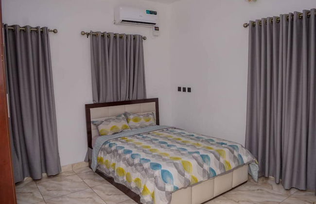 Bamgbose Apartments - Sleeps 2 - Parking - Balcony - Foto 2