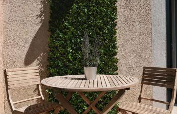 Studio rénové avec belle terrasse - Foto 13