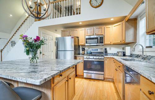 Hot Tub and Private Beach Access! North Conway Home - Foto 8