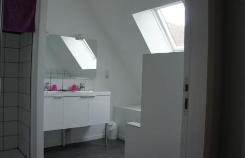 Maison de charme avec piscine couverte, vélos, barque et coin pêche, proche Châteauroux et George Sand - FR-1-591-168 - Foto 34