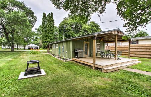 Lake Pepin Cottage with Patio - Walk to the Marina! - Foto 24