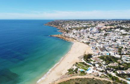 Baleias Guesthouse - 3 Bedroom Townhouse with private pool & sea view - Foto 29