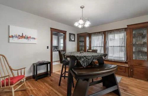 Lakewood Bed & Biscuit - Pet Friendly - Mins to LKWD Park - Foto 3