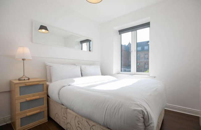Grand Canal District Apartments - Photo 6