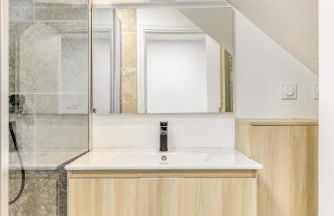 Côté Palais avec Climatisation - Fibre & Netflix - Spacieux en rez-de-chaussée - Foto 15