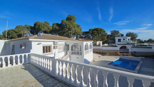 Villa Pinar with private pool house - Foto 1