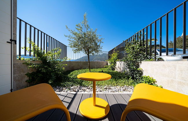 Villa Lastva is a Five Star Seafront Luxury Villa With Privite Pool - Foto 58