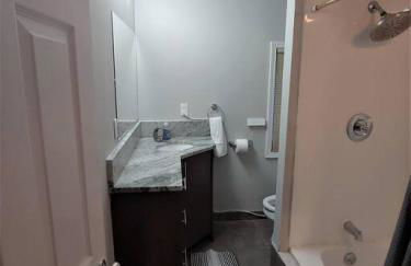 2BR Lake House 40ft Dock Access - Foto 6