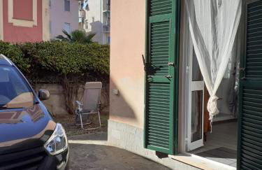 Tigullio Vacations - Flavia beach apartment - Foto 8