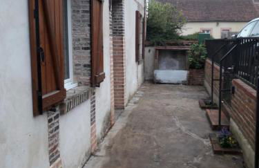 Maison chaleureuse avec cheminée des coudrais - Foto 6