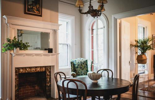 Stunning Apartment in Historic Federal Hill Mansion near Downtown & College Hill - Foto 19