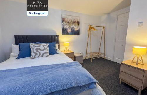 Centrally Located House By Properties With Joy Short Lets and Serviced Accommodation Ashton Ideal for Monthly Stay - Foto 17