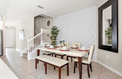 Themed Mickey Bedroom 4BR at Solterra R SR4799 - Foto 7