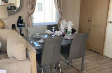 Spacious Holiday Home - Romney Sands - Foto 5