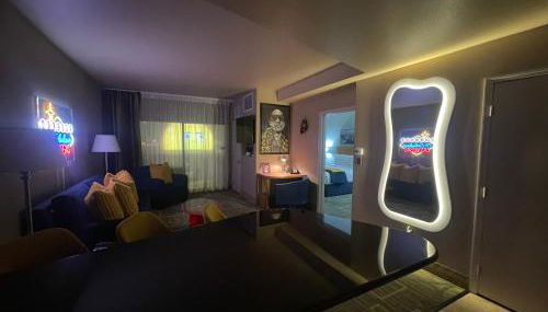 SPHERE IN 4K - Vintage Vegas Condo with Sphere and Strip Views! - Foto 3