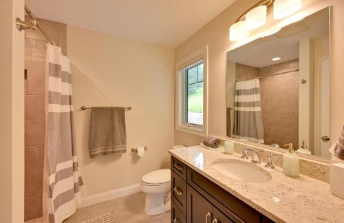 Ski In and Out! Black Mountain Resort Townhome - Foto 15
