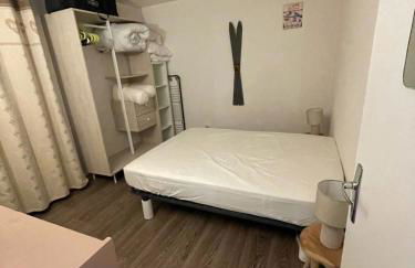 Appt chaleureux 2 - 4 personnes au pied des pistes - draps et linges de toilette non fournis - ménage non inclus - Foto 6