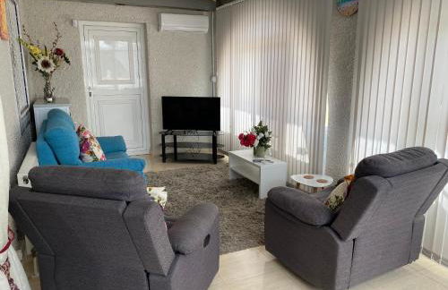 Ideal Location 3 Bed 3 Bath Villa With Pool On Camposol Sect B Close To Amenities - Foto 43