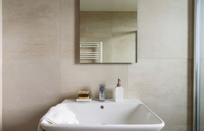 JOIVY Uptown Apartments - Foto 24