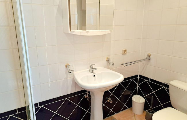 Apartment is Approx. 100 Metres From the Atlantic - Foto 50