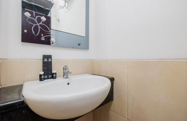 Cozy And Tidy Studio Apartment Mangga Dua Residence - Photo 7