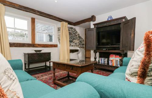 Glanville House - Photo 5