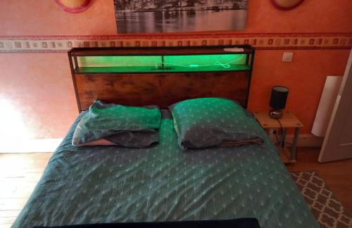 Cap Sud - 53m2- VUE PYRENEES- HYPERCENTRE-WIFI FIBRE -Nouvelle literie - Photo 15