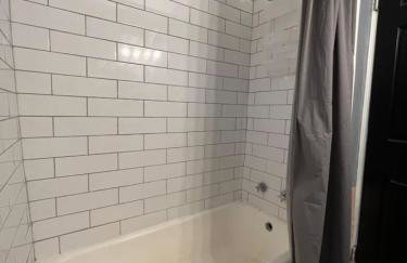 Funky 3rd Floor Condo 5 Beds with Sofa Bed plus WIFI - Foto 11