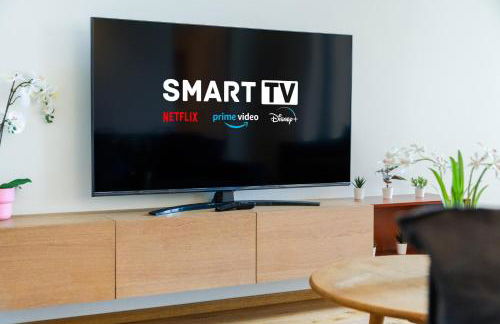 Hostdomus - Lagrange Luxury Apartment - Photo 31