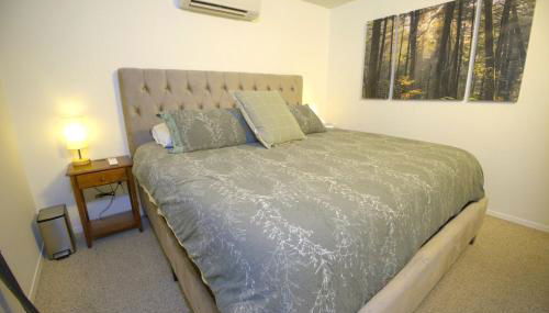 Free Tram Tickets! 3BR Valley Home wKing beds - Foto 4