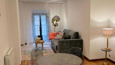 Apartamentos El Escudo Centro - Foto 2