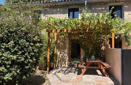 La bastide aux Iris - Les Capucines - Foto 11