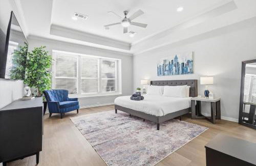 Luxury Backyard Pool & Patio Oasis 4-BD - Foto 18