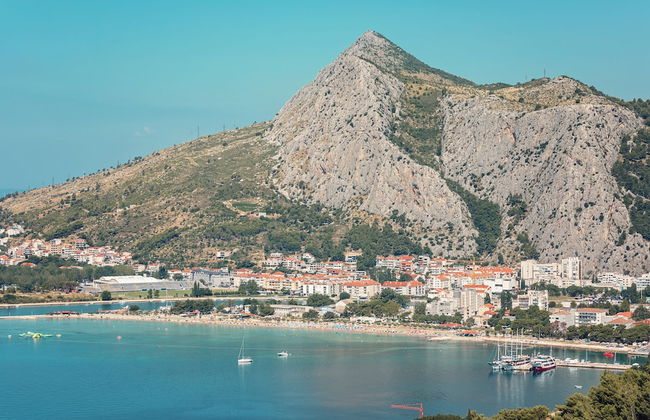 Pool Apartment Yellow Sun Omiš - Photo 12