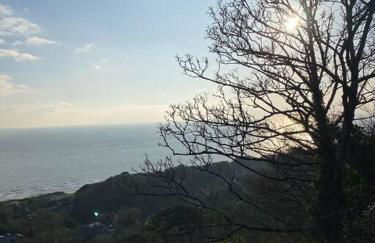 Peaceful Coastal Apartment - Foto 49