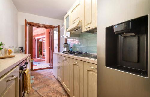 Villa Patty with infinity pool in front of the sea, parking and wifi - Foto 68