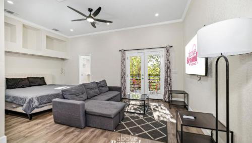 Sprawling Home w/ Rooftop Spot - Foto 5