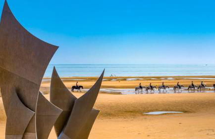 GITE A THEME D-DAY - situé à 15mn d'Omaha Beach - Animaux OK - Terrain clos - Aucuns voisins - WIFI - Foto 32