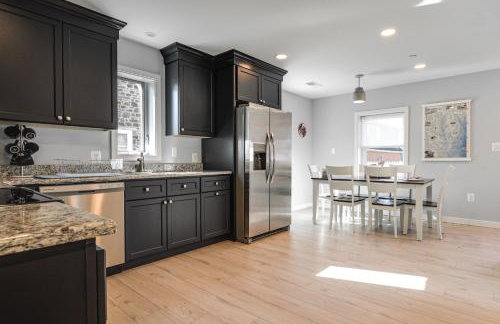 Waterfront Historical District Home Near River - Foto 7