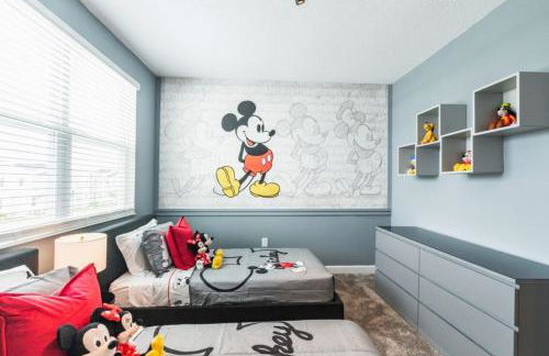 Beautiful and Spacious 5 Bed Pool Home home - Foto 26