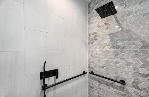 Petit Paradis Studio with hot tub - Photo 32