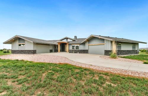 Luxury Home with Spectacular Rocky Mountain Views! - Foto 78