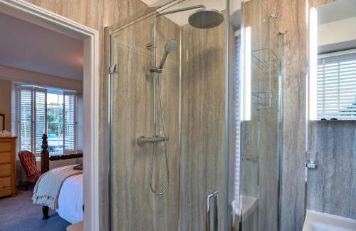 Finest Retreats - The Old Counting House - Photo 37