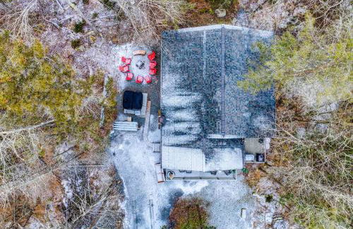 Evergreen Escape Hot Tub Firepit Resort Pool - Foto 64